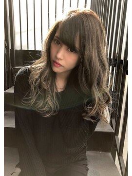 トルネード(TORNADO) 大人外国人風ハイライトグレージュ