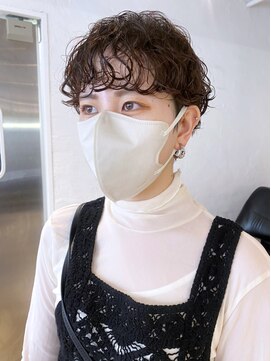 アイティーバイアルバム 藤沢店(IT by ALBUM) ショートパーマ_グレージュカラーボブウルフ_ba420051