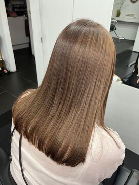 シベルバレー 横浜(sibell) ブリーチカラー/ベージュカラー/ロング