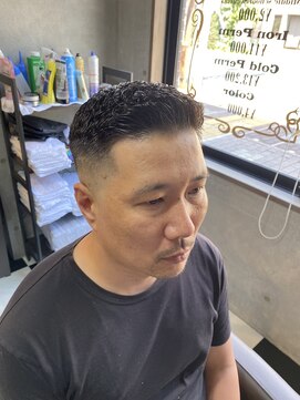 バッドバーバー 蒲田店(BAD BARBER) 濡れパンフェザーアップ