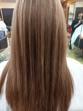 シャンプーボーイ ハイトーンベージュ