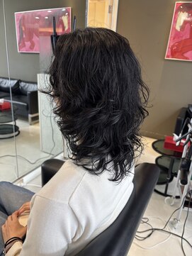 シャンプーボーイエイムス(SHAMPOO BOY aims) ウルフパーマスタイル