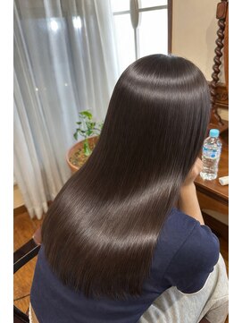 CHERE【シェール】 艶髪ストレート