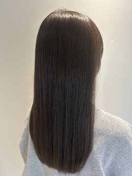 デバイス バイ フレイムス 越谷(DEVICE by Frames) オリーブグレージュ 透明感 越谷