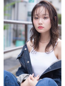 シエナ 渋谷(Siena) siena 透け感×キャラメルベージュ