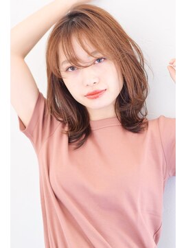 ジョエミバイアンアミ(joemi by Un ami) 【joemi　新宿】小顔ヘルシレイヤーミディ　近江