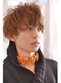 くせ毛風パーマ・ソフトツーブロック・サイドパートショート