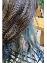 ダリー 新さっぽろ店(Dali)&nbsp;ディープブルー◆インナーカラー/イヤリングカラー