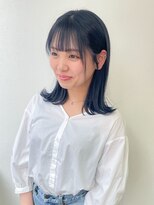 ジェム(GEM)&nbsp;ネイビーカラー/切りっぱなし/抜け感ヘア