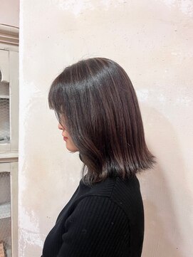 エイミーバイアフロート(amie by afloat) ナチュラルハイライト×切りっぱなしボブ