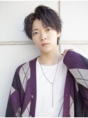 アップバングソフトツイストスパイラルおしゃれショート