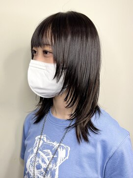 グラッド(GLAD.) ネオウルフカットミディアムウルフカット顔わまりレイヤーカット