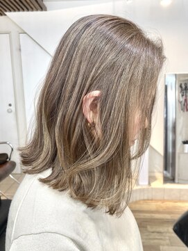 ハーツ(Heart's) 40代50代60代白髪ぼかしハイライトグレイカラー脱白髪染め