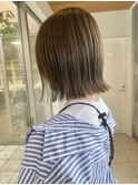 オリーブカラー×切りっぱなし