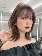 ロシェ 横浜店(loche)&nbsp;大人ガーリー×ミディアムレイヤーカット×オリーブグレー×横浜