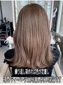 白髪を活かしたミルクティーブラウン