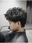 テーパーフェードスパイキーショートマレットヘアピンパーマ