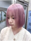 切りっぱなしボブハイトーンカラーナチュラルボブピンクベージュ