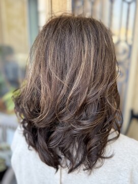 チョコレート(chocolate) 髪質改善大人可愛い20代30代40代50代レイヤーカット