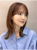 表参道酸性ストレートパーマ艶髪ミディアムレイヤーベージュ40代
