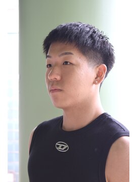 にもう 神戸三宮 メンズショート テーパーフェード