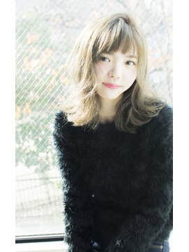 ビフィーノ イーリス 川西店(bifino iris) ＜高彩度、低明度＞外で綺麗に見えるアッシュ