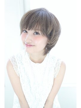 ソース 梅田(SOURCE) ナチュラルショートスタイル