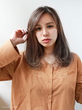 ルティア(Lutia) 大人かわいい グラデーションカラー グレージュ★★