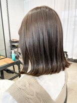 ピボット 北千住(PIVOT)&nbsp;小顔ミディアムくびれヘア20代30代40代☆