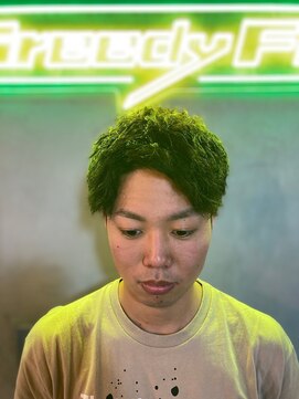 グリーディーフォックス 代々木(Greedy FOX) 韓国マッシュ/センタ-パ-ト/ツイストスパイラル/スキンフェード