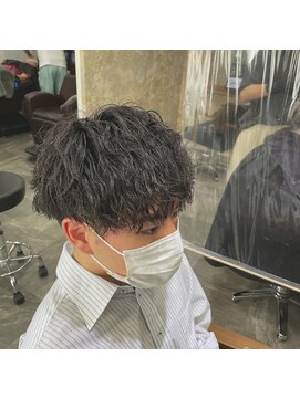 ナルハ(Naluha) 【波巻き×刈り上げマッシュ】