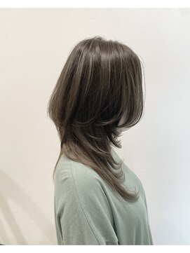 ビスポーク(BESPOKE) 大人ウルフレイヤーカッツ