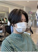 ハンサムショート/黒髪/艶髪/刈り上げ女子