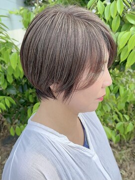 エゴイスト(EGOIS&) 魅せるグレイヘア1回目 脱白髪染めハイライト