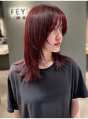 ミディアム レイヤーカット チェリーレッド 顔周り 20代30代
