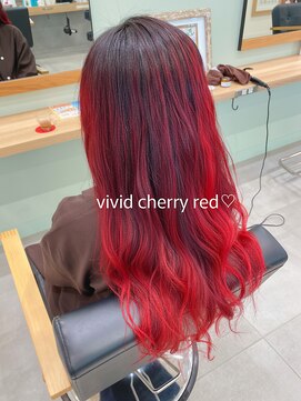 アース 武蔵境店(HAIR & MAKE EARTH) 武蔵境で叶えるケアブリーチ×赤系カラー｜深みとツヤを両立