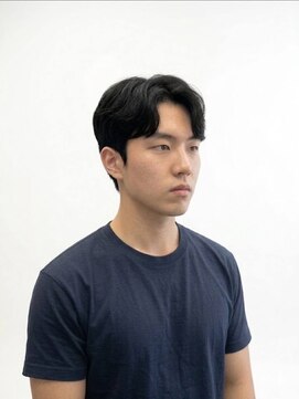 ワンワンオー バーバーショップ 博多店(@110 BARBER SHOP) ビジネス/フェード/濡れパン/バーバー/美容室/理容室/博多/眉毛