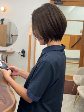 コットバイ ラヴェスト(Cott by lovest) 透明感◎ミントベージュ×ひし形レイヤーボブ