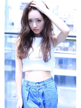 ラべリー 池袋(LOVELEY) 無造作ロング ヘアカラー 【池袋】