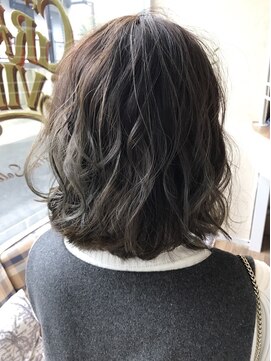 グレープバイン(GRAPEVINES) ミディアムウェーブ／ダークカラー