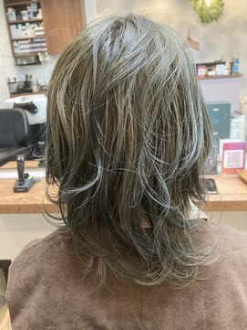 サロンパルヨン ヘアーアンドネイル(SALON paljon Hair&Nail) ハイトーンウルフボブ