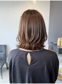 ツヤツヤレイヤーミディアムボブ