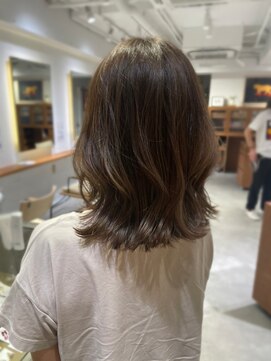 エヌ トーキョー(enu TOKYO) こなれミディで大人ヘア　ペールベージュ