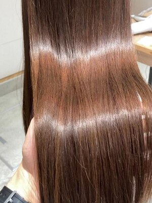 注目の《oggiotto》取扱店★ヘアケアにこだわりたい方にお勧めの本格サロン☆うるツヤヘアに導きます。