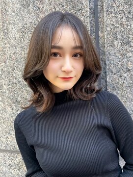 ルームバイシー 新宿(Loom. by Sea) 韓国ミディ×ショコラアッシュ【韓国ヘア/髪質改善/新宿】