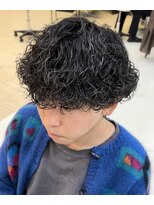 サロン ド ロイ(Salon de Roi)&nbsp;波巻きパーマハードプードルパーマスパイラルパーマ六甲三宮元町