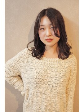 リア ヘアーデザイン(Li'a hair design) 韓国前髪 シースルー ミディアム ヨシンモリ