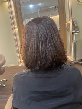 アパルトメント ジェシカ(l'appartement de Jessica) 脱白髪染めBOB