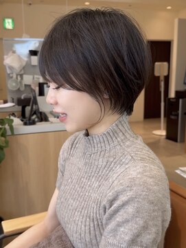 ビューレイギンザ(VIEW LEI GINZA) 切りっぱなしボブ