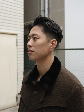 ヒカリス 中崎店(HIKARIS) メンズ × カット